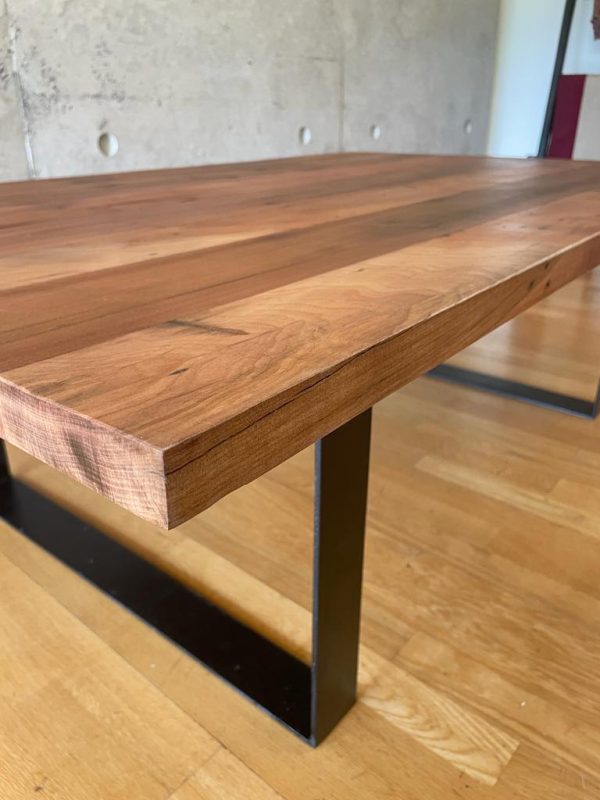 Mesa de centro de Roble
